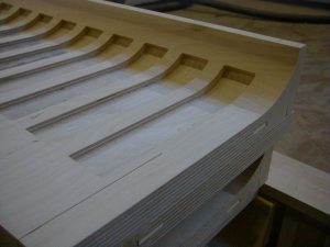 Usinage pièce bois pour aménagement de bâtiment